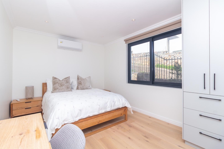 4 Bedroom Property for Sale in Camps Bay Western Cape